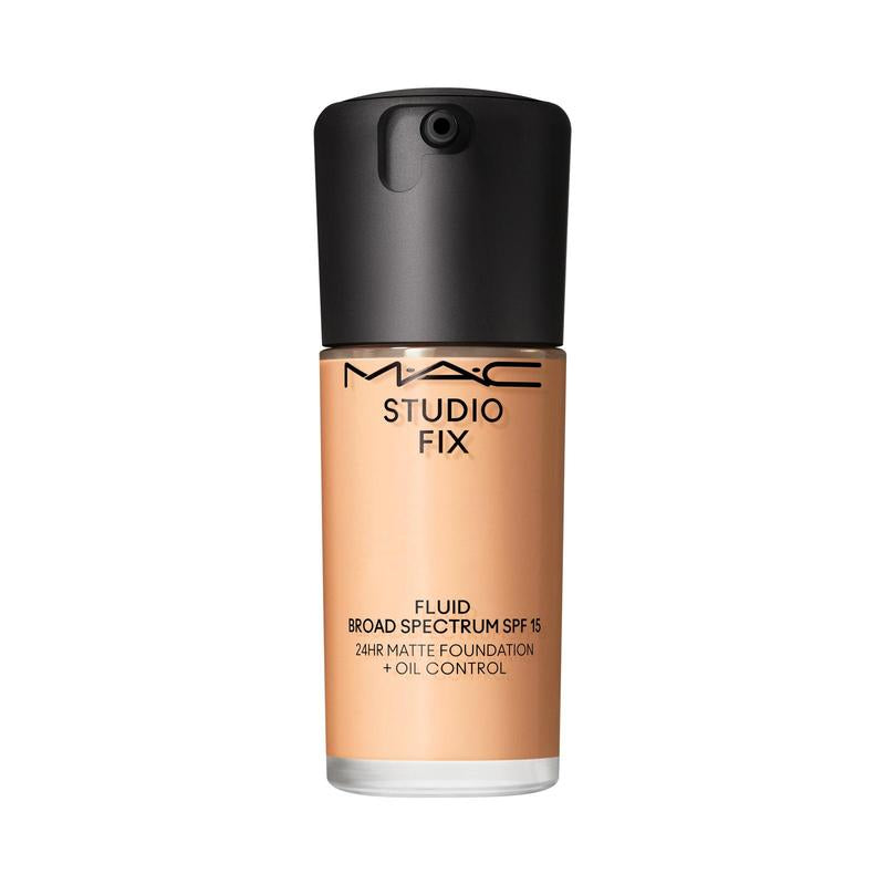 MAC Studio Fix Fluid SPF 15 24HR Matte Foundation + Oil Control