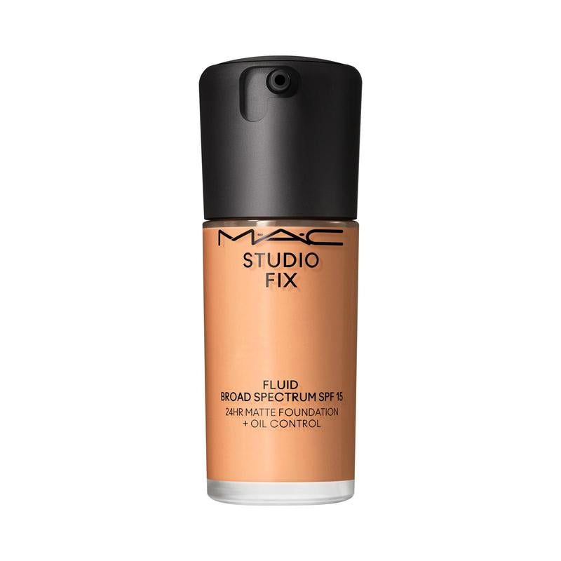 MAC Studio Fix Fluid SPF 15 24HR Matte Foundation + Oil Control
