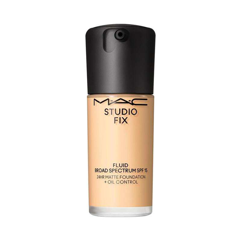 MAC Studio Fix Fluid SPF 15 24HR Matte Foundation + Oil Control
