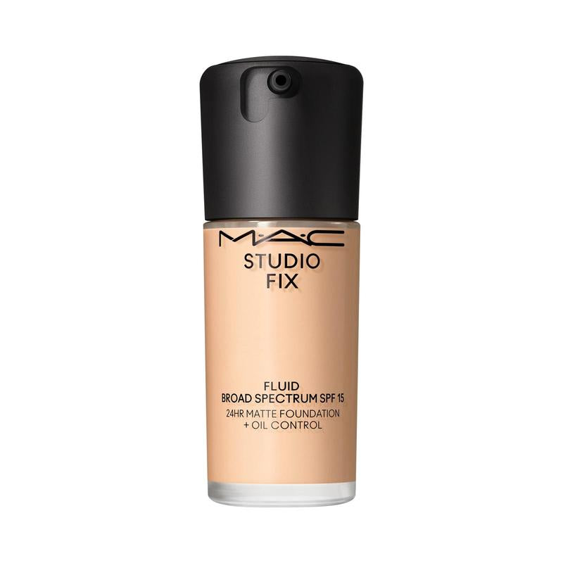 MAC Studio Fix Fluid SPF 15 24HR Matte Foundation + Oil Control